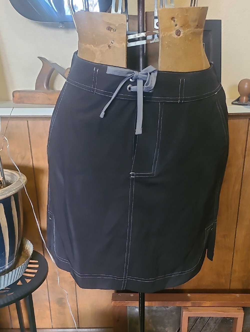 🎉Brand New🎉 RIPSkirt black